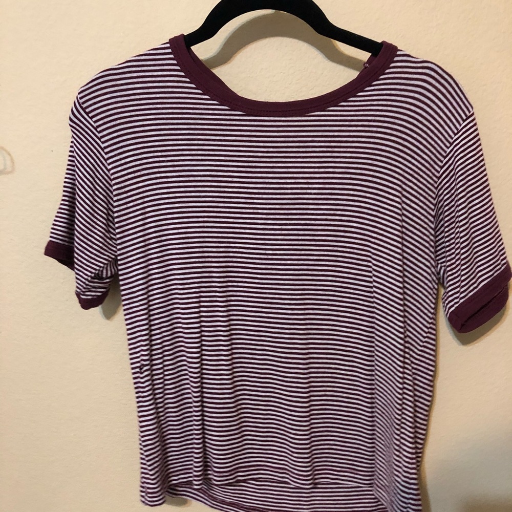john galt(brandy melville) stripped tee